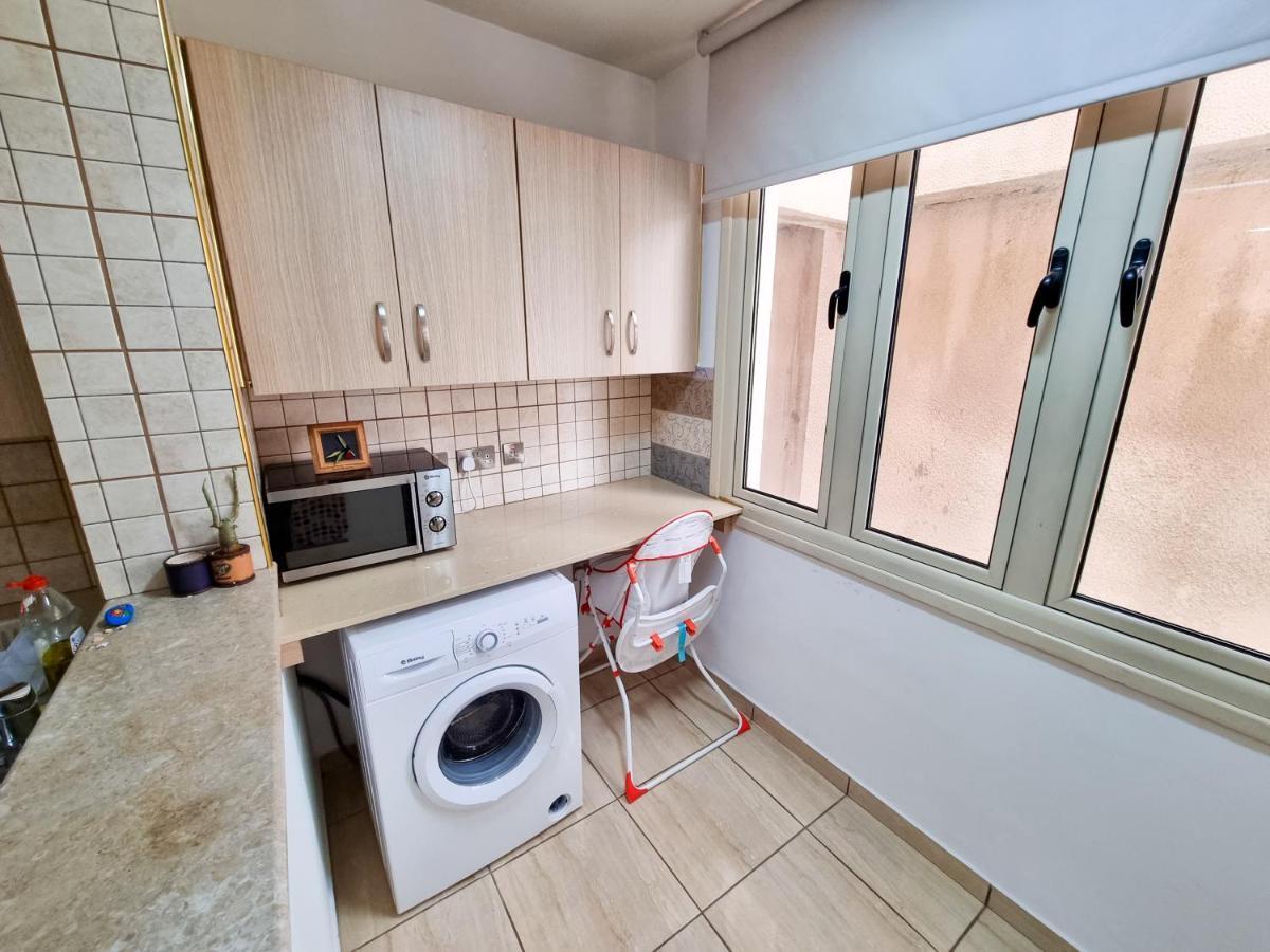 Sunbay City Rooms Larnaca Dış mekan fotoğraf