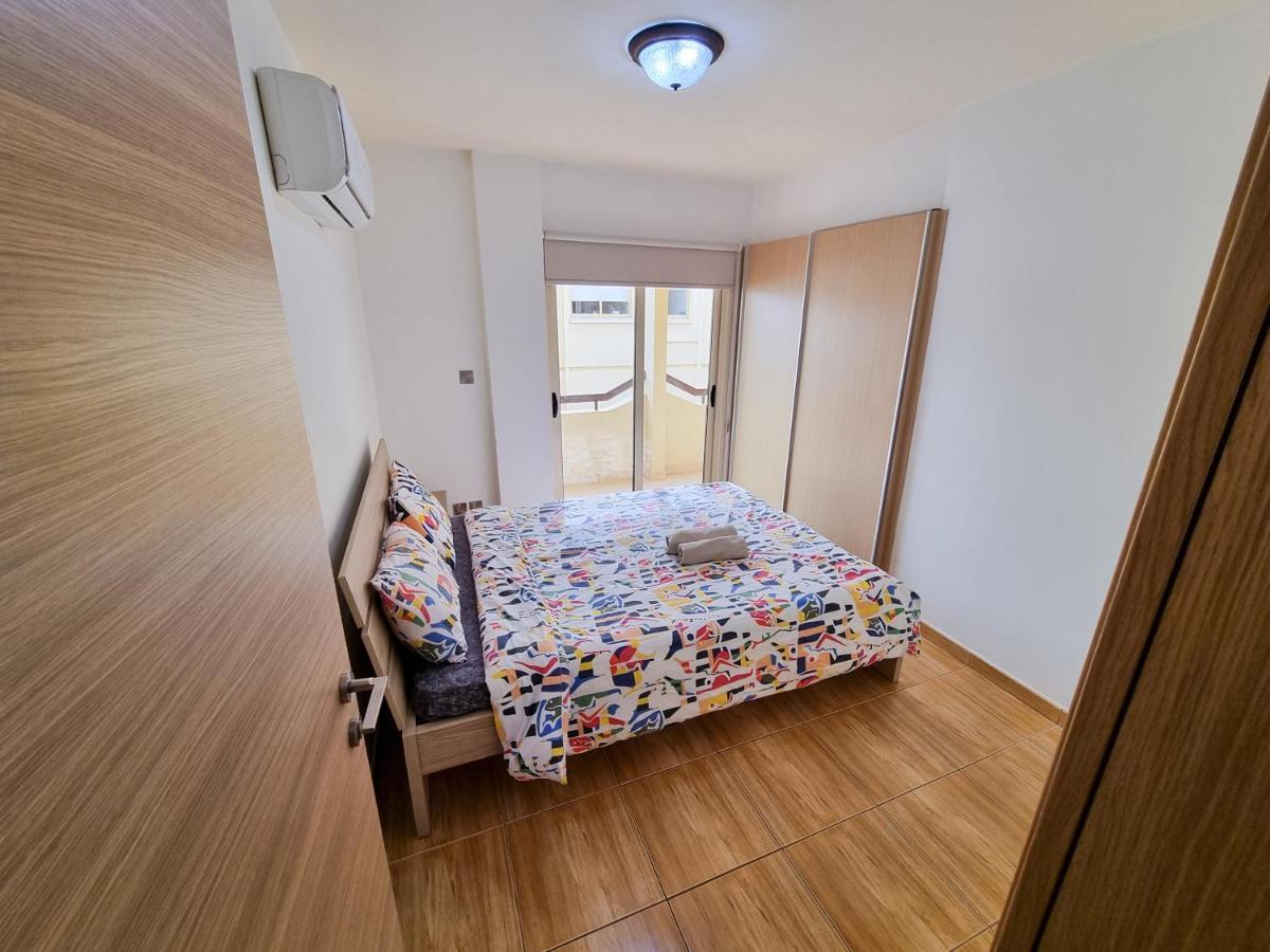Sunbay City Rooms Larnaca Dış mekan fotoğraf